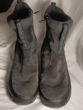 L.L. Bean 8" Ankle Zip Snow Boots